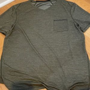 Lululemon men’s shirt